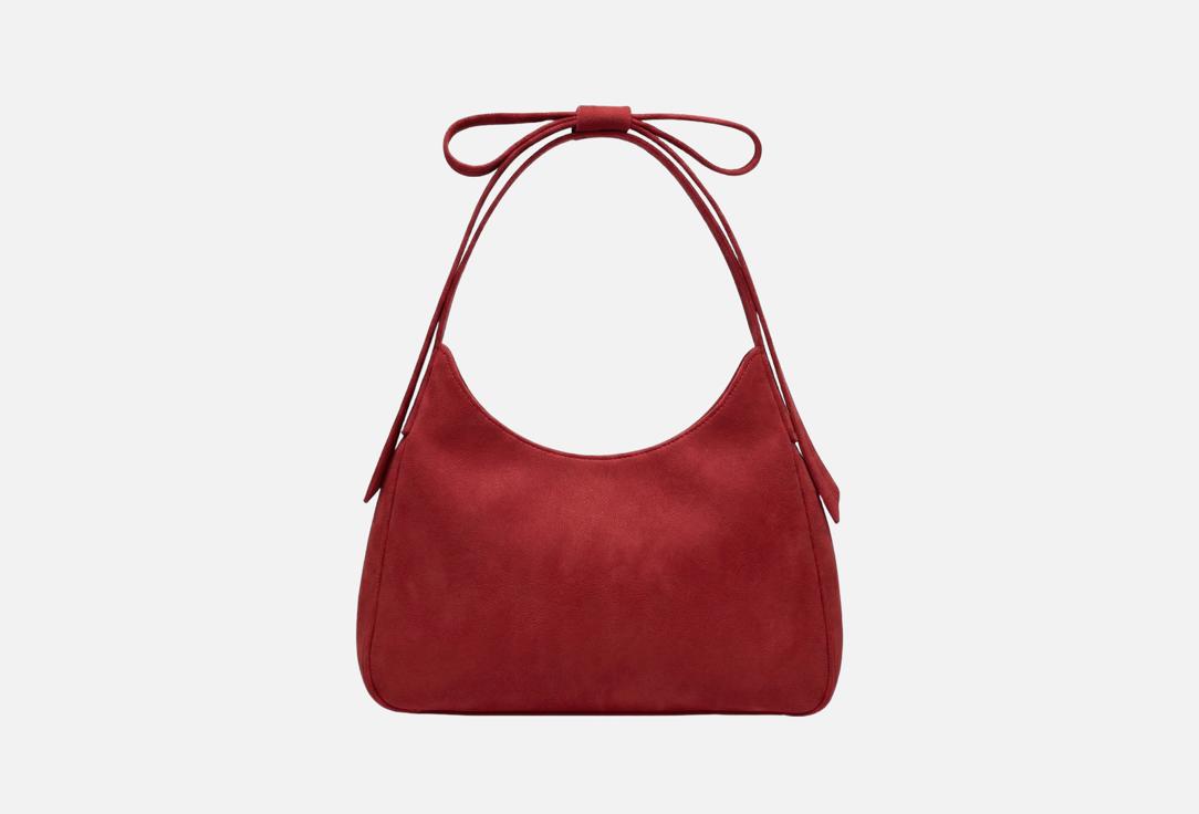 Изображение товара Женская сумка на плечо из эко-кожи красного цвета с вместительным отделением