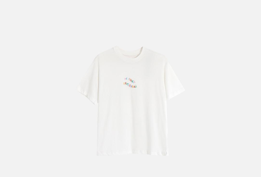 Изображение товара Белая хлопковая футболка Mark Formelle оверсайз с принтом для женщин