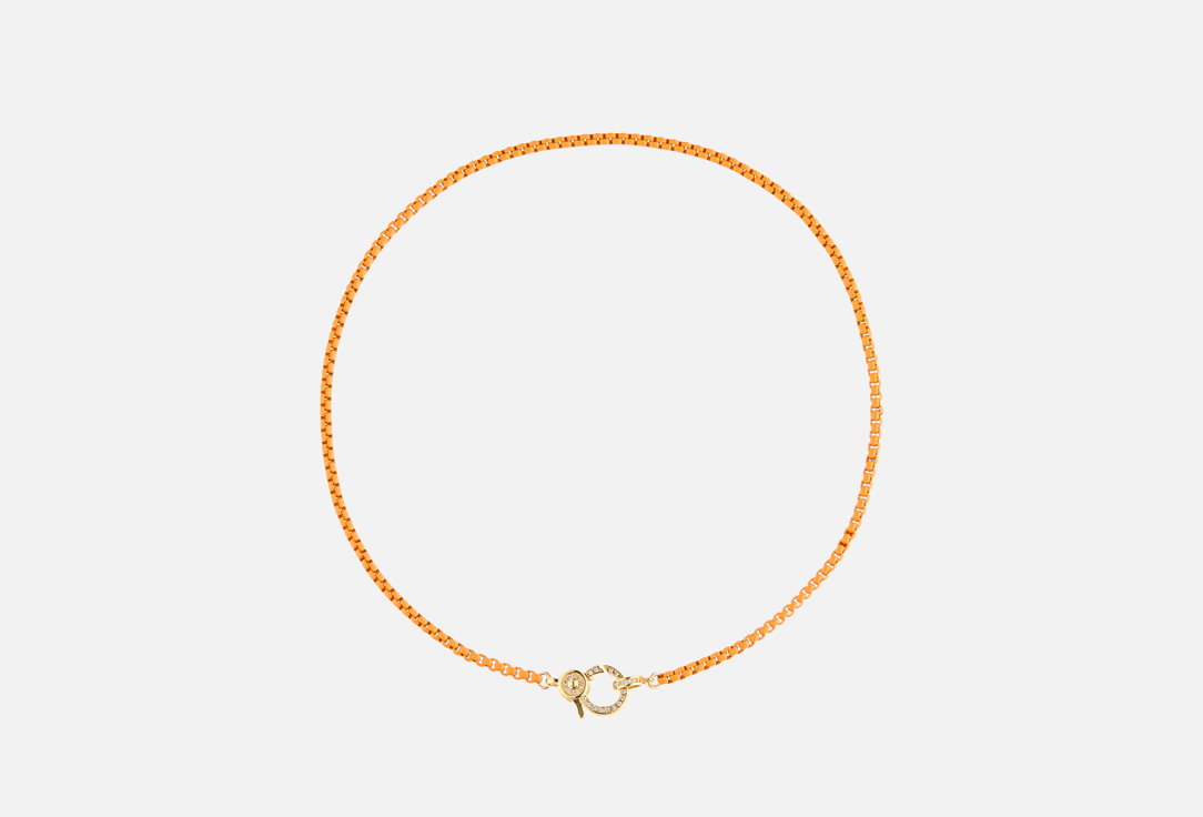 Оранжевое стразы 1 шт 3500₽