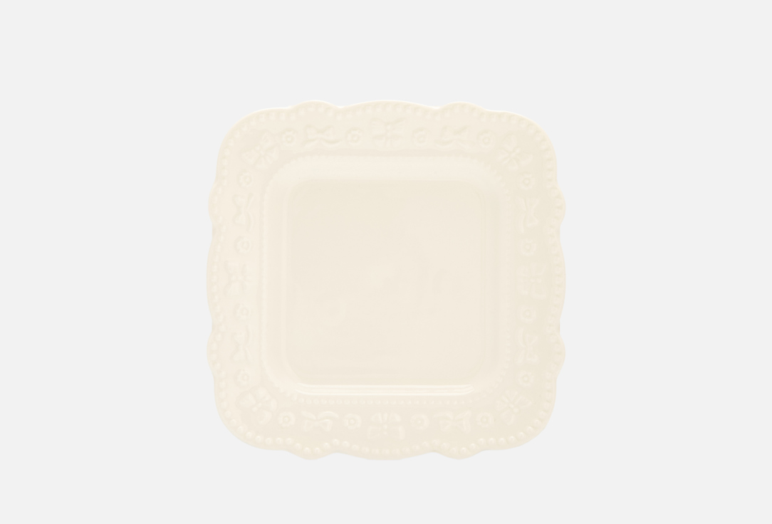 Изображение товара Тарелка ROOMI квадратная, Кокетливые бантики, 15 см