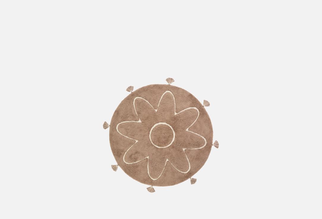 Изображение товара Ковер Nattiot YVA D110 для детской комнаты с помпонами