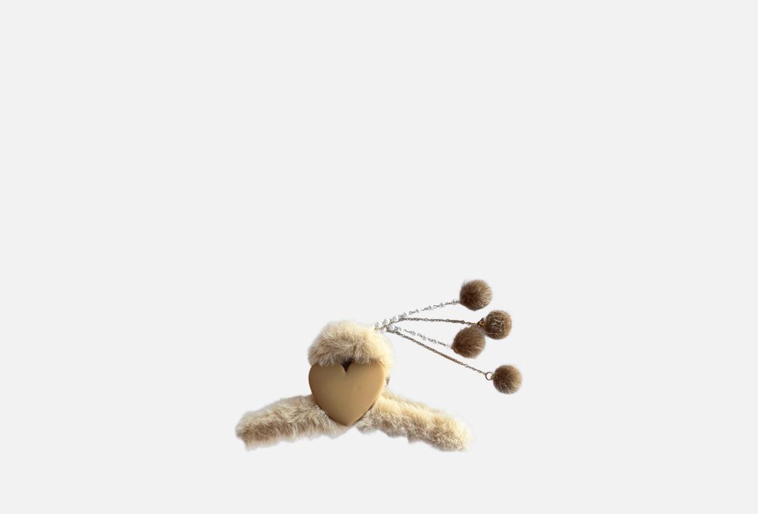 

Краб для волос APSIS ACCESSORIES, Пушистое сердечко 1 шт