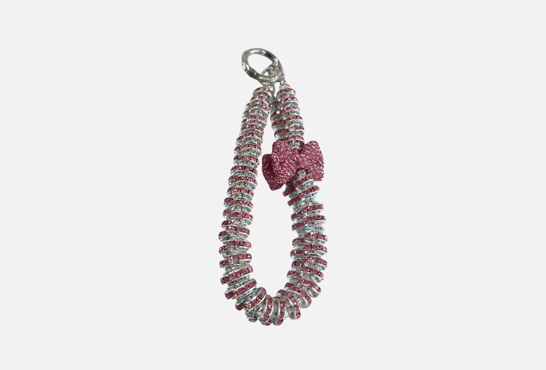 Изображение товара Обвес-брелок на сумку Великолепна.Я Нежность с переливающимися стразами и бантиком