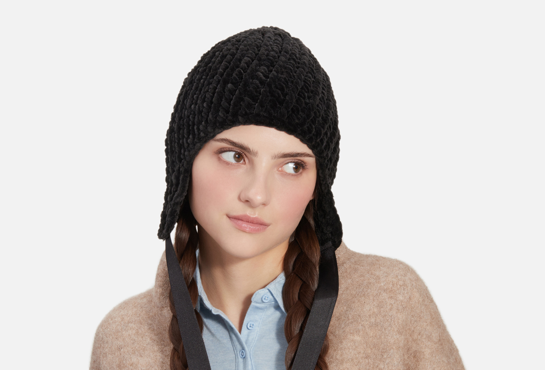 Изображение товара Зимний мужской и женский чепчик с ушками крючком ручной работы