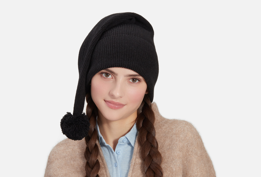 

Шапка A°T’T”, Черный, Удлиненная 1 шт