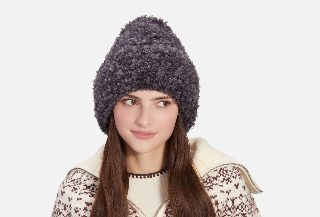 

Шапка A°T’T”, Серый, С большим отворотом 1 шт