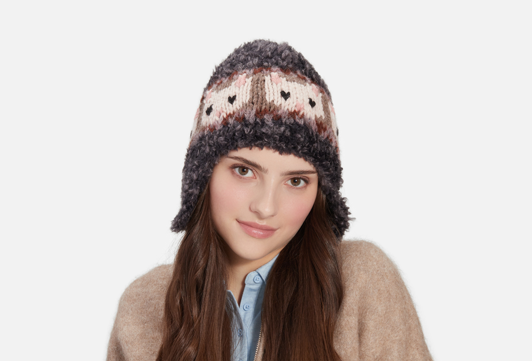 Изображение товара Шапка с ушками и жаккардовым узором Котики из натуральных материалов