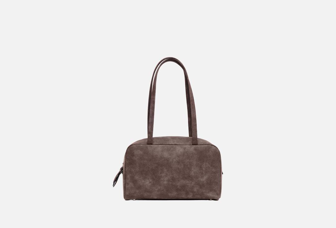 Изображение товара Замшевая сумка-багет Reversal Коричневое-облако