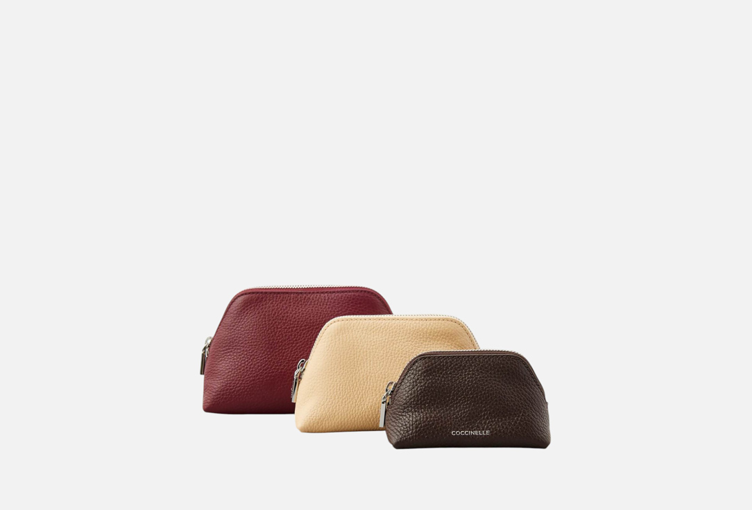 Изображение товара Набор из трех косметичек Coccinelle HELGA из натуральной кожи