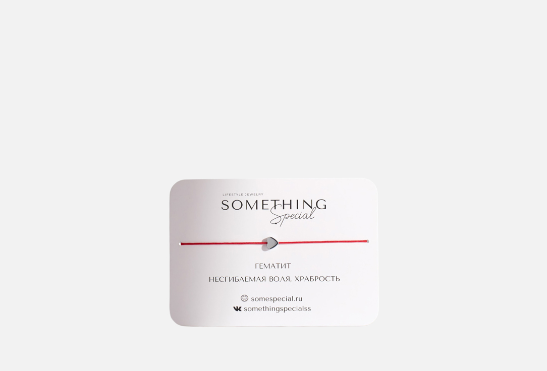 Изображение товара Браслет Something Special с большим сердцем на красной нити
