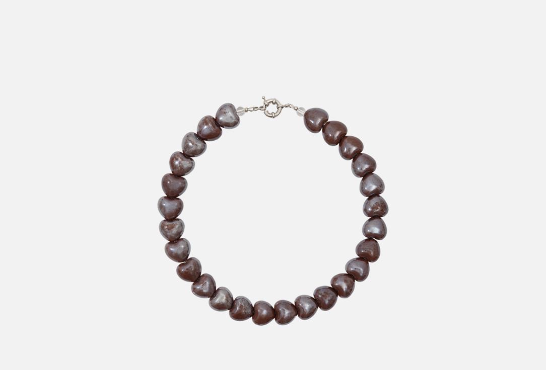 

Колье VALEMI, Mocha Mousse Heart 1 шт