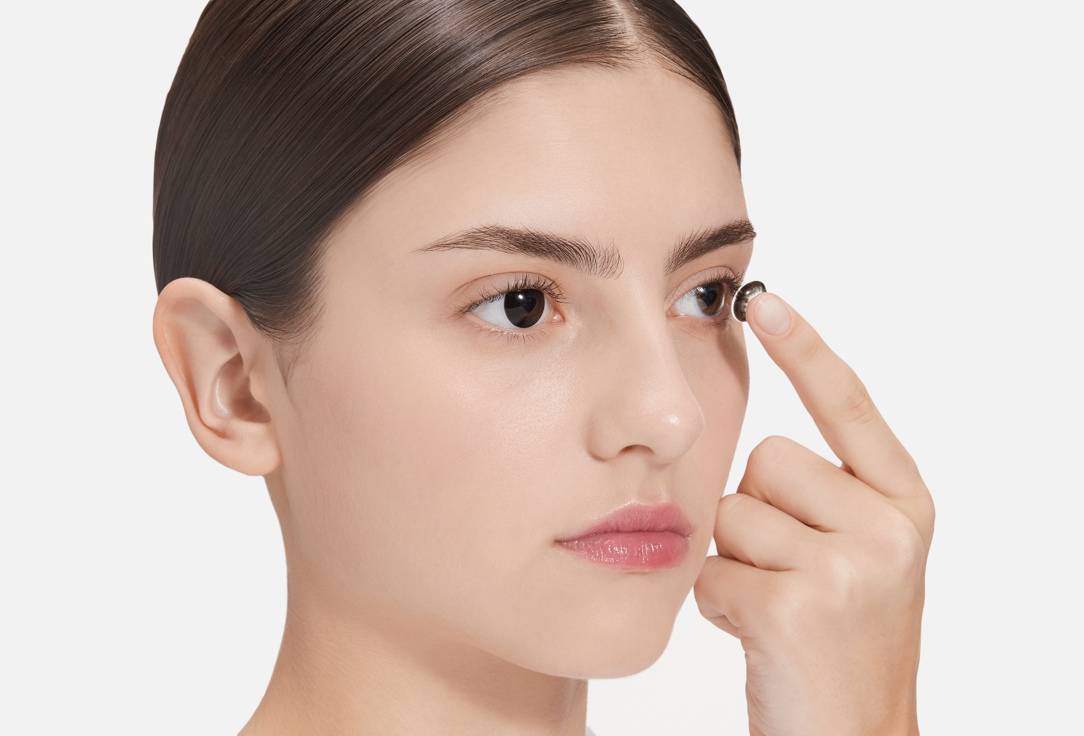 

Цветные контактные линзы MAGESTIC, Carbon black 0.00 оптическая сила