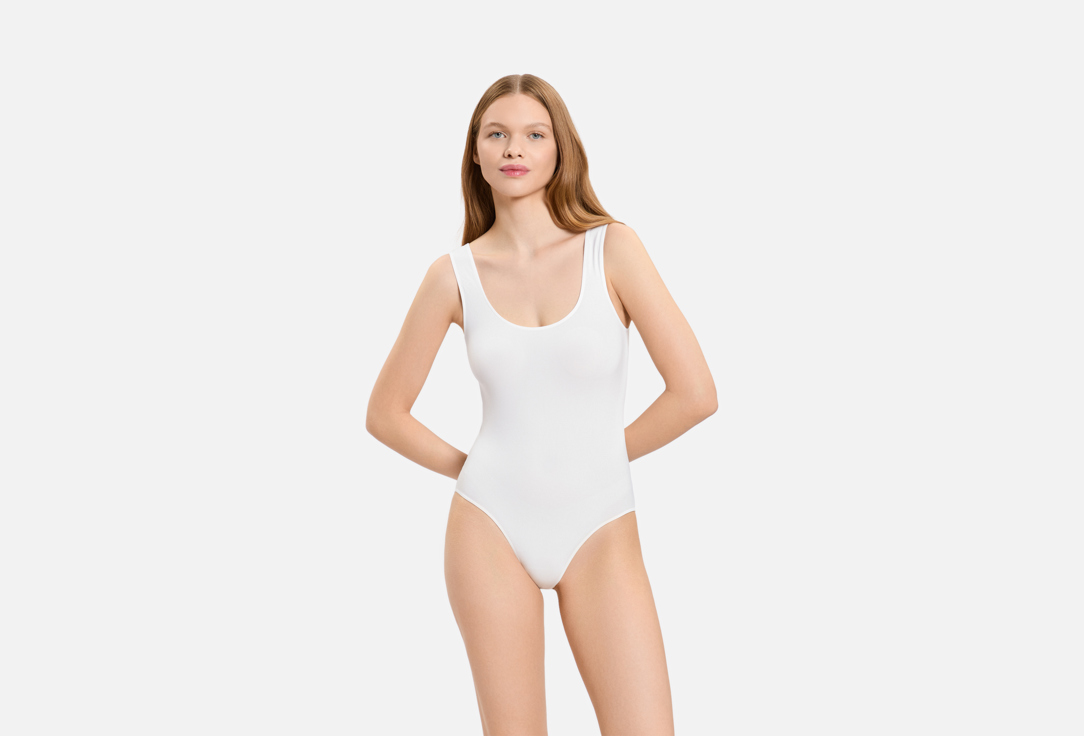 Изображение товара Бесшовное женское боди из микрофибры с широкими бретелями Mademoiselle