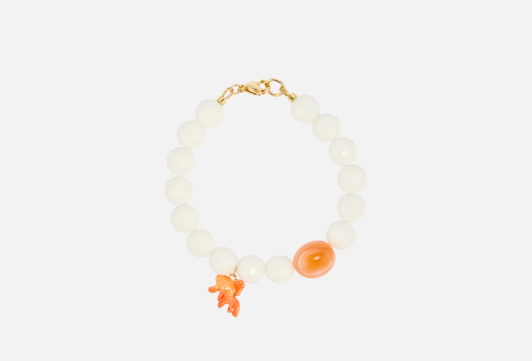 Изображение товара Браслет из агата с подвеской Золотая рыбка и позолотой 12 см