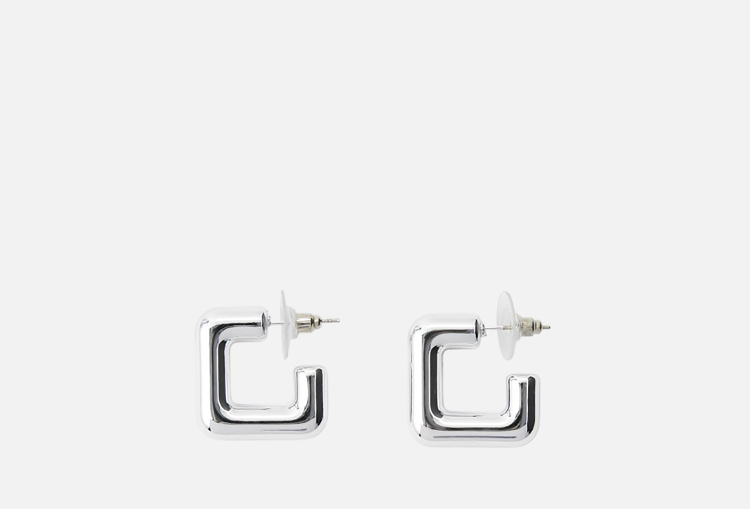 В виде квадратных полуколец 2 шт 180₽