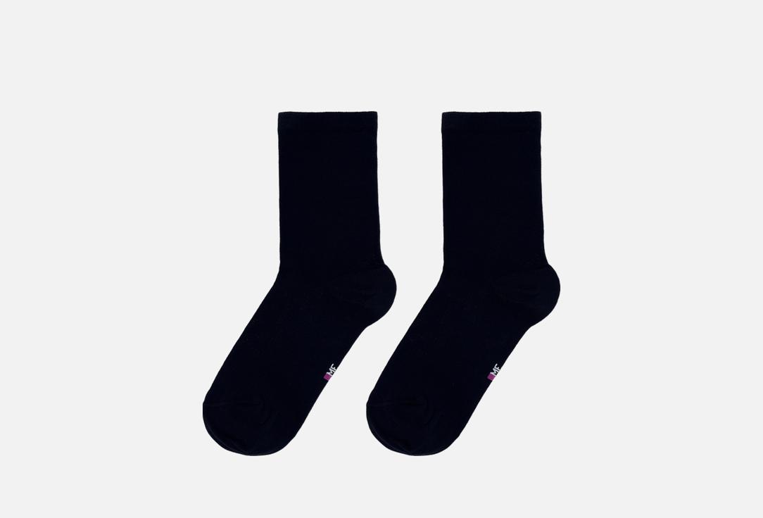 Изображение товара Высокие женские носки Mark Formelle черные - зимние и комфортные