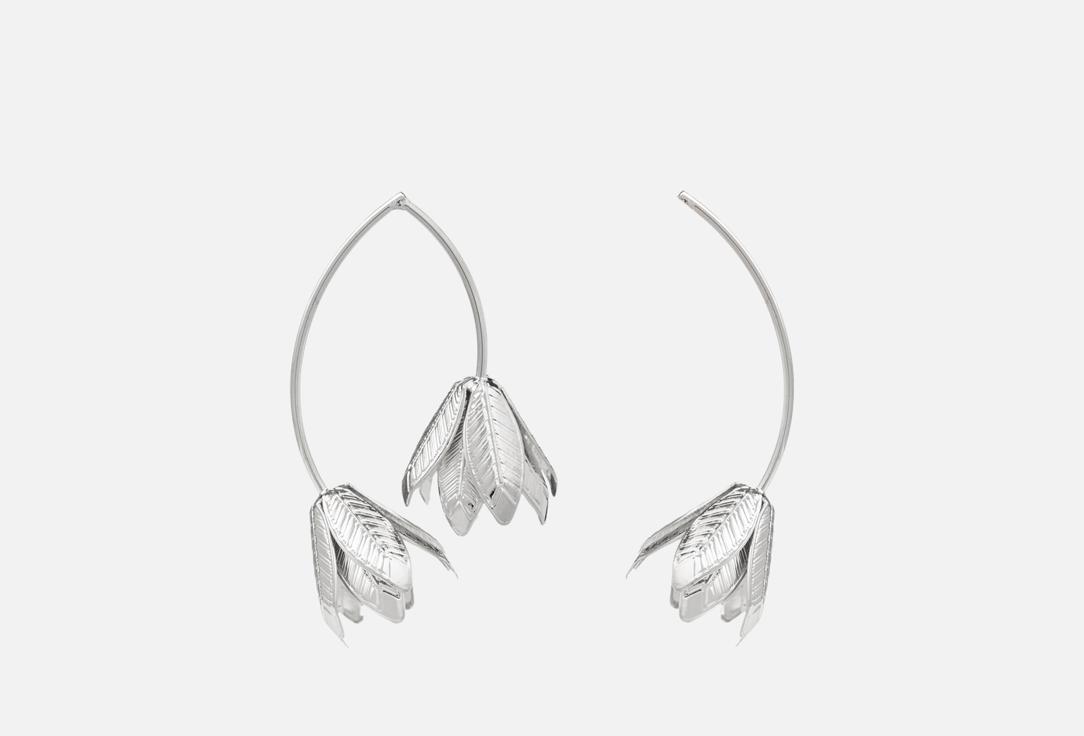 Изображение товара Серьги Attribute Shop Lily asymmetrical silver
