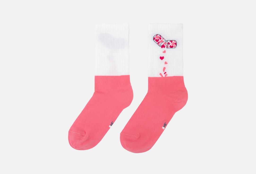 

Носки высокие MARK FORMELLE, Принт, Сердечки 39-41 мл