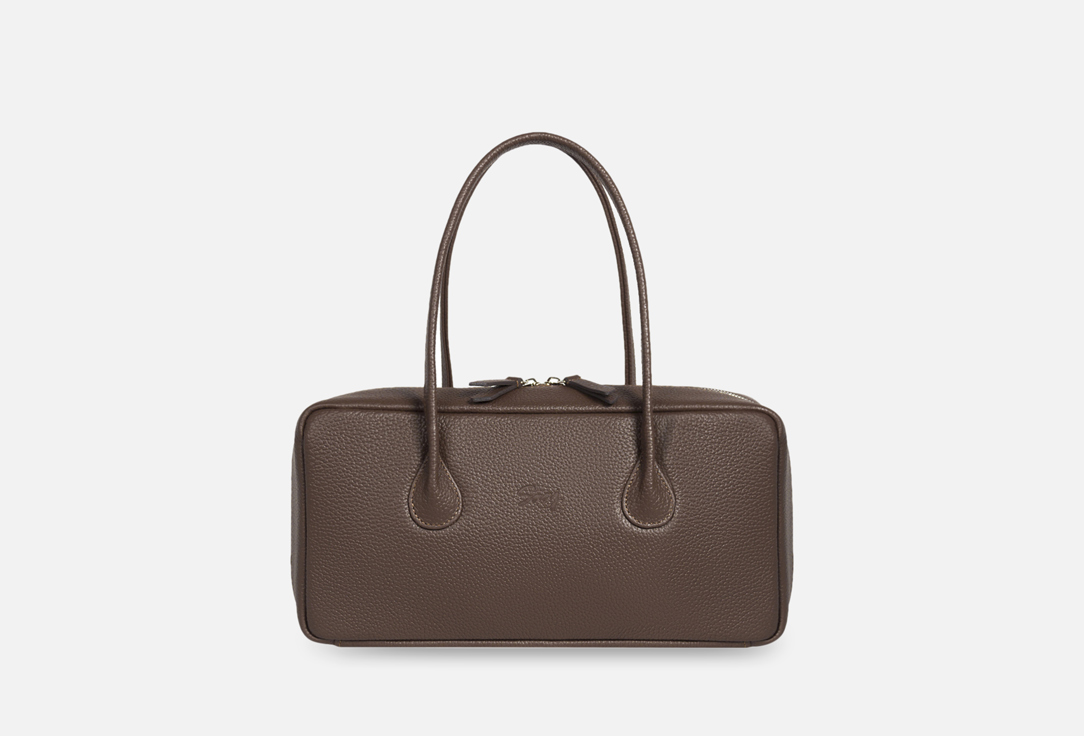 Изображение товара Женская кожаная сумка-багет SAAJ шоколадная с карманами и ремнем