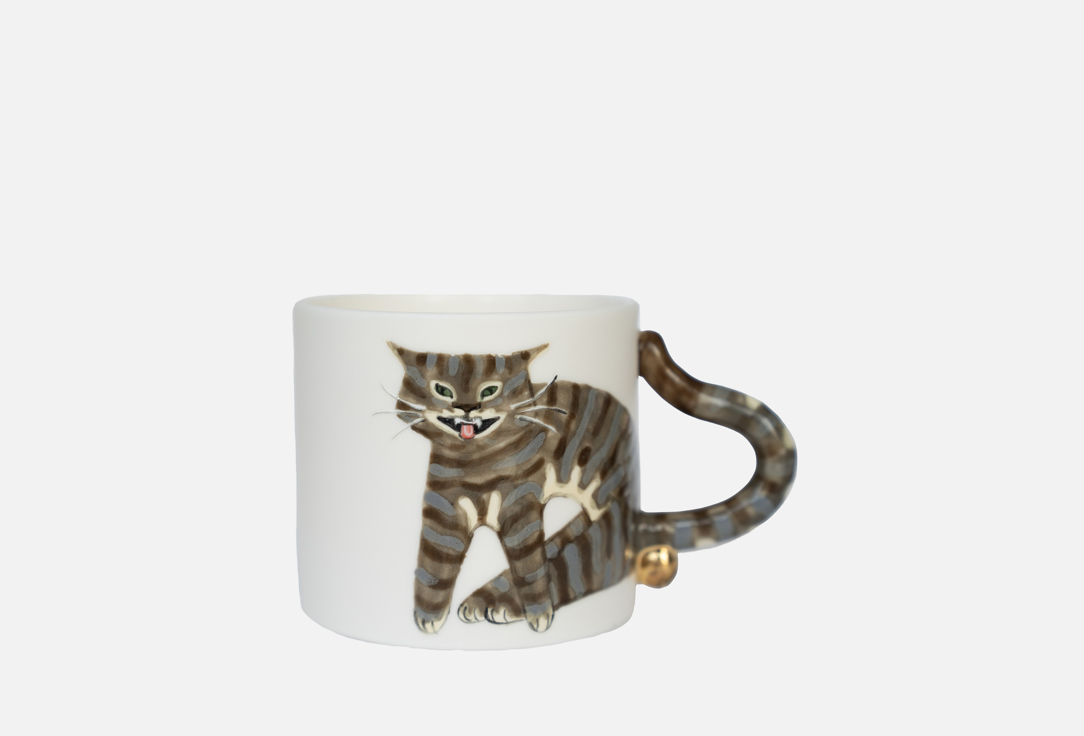 

Фарфоровая кружка POKHERA, Принт, Упоротый кот "твой дом там, где твой кот" с золотыми бубенцами 1 шт