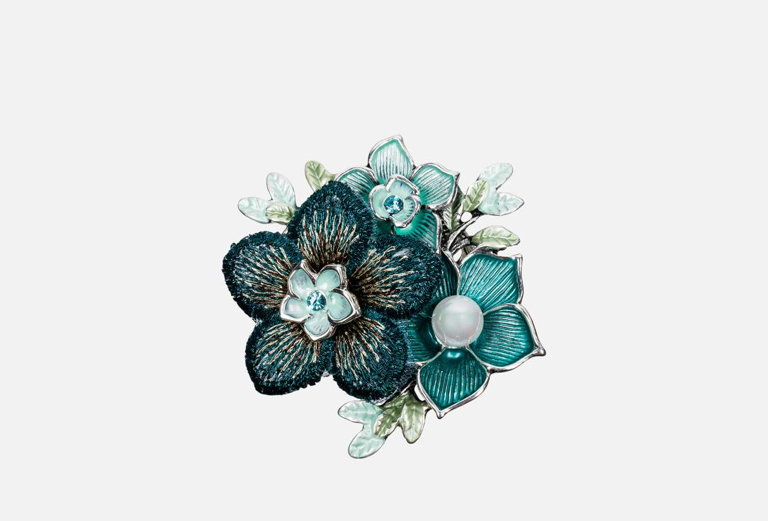 Изображение товара Элегантная брошь Shadore Букет зеленый из гипоаллергенного сплава с эмалью и кристаллами Изображение товара Элегантная брошь Shadore Букет зеленый из гипоаллергенного сплава с эмалью и кристаллами