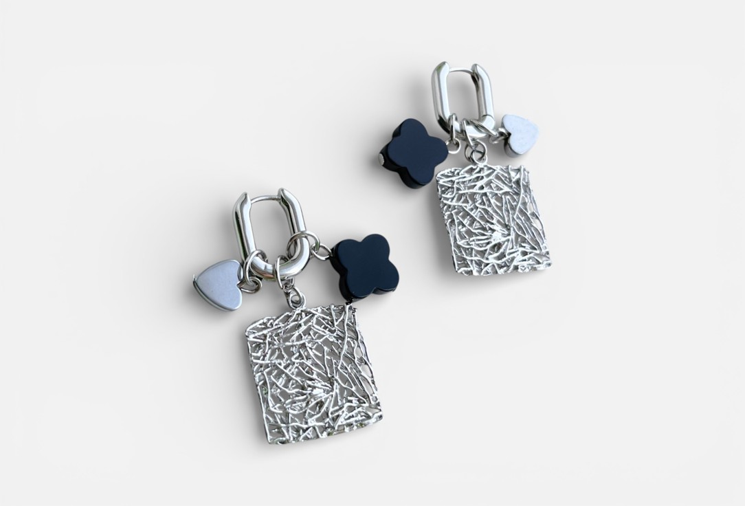 

Серьги HOTEI, Трансформеры с подвесками клевер и сердце 2 шт