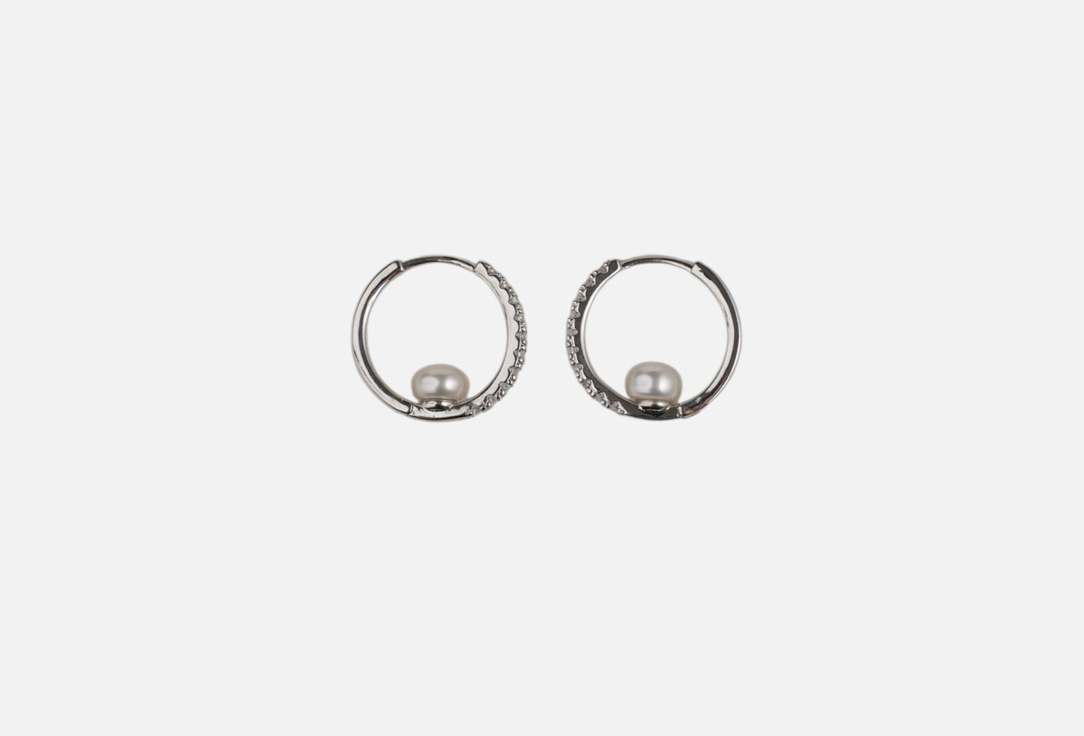 С фианитами и жемчугом 2 шт 2280₽