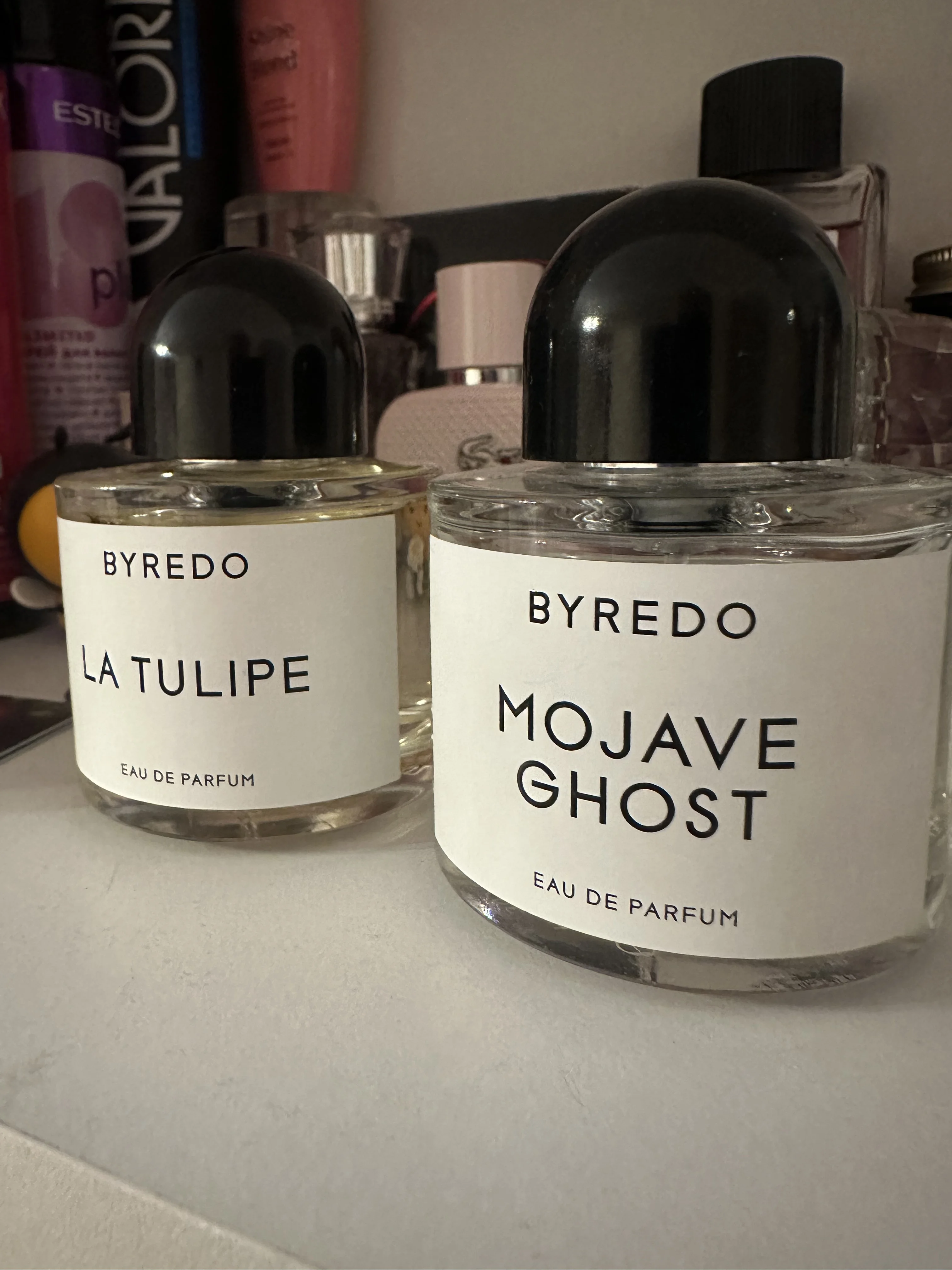 не первая моя покупка бренда byredo, очень довольна этим ароматом, не душит, очень цветочный и приятный, прям пахнет весной 🙌🏻 с промокодом вышла отличная цена 🔝 стойкости хватает где-то часа на 3